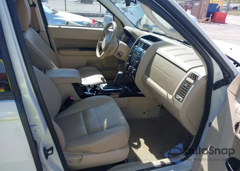 2010 Ford Escape Limited из США, поврежденный, VIN 1FMCU0EG9AKA03388